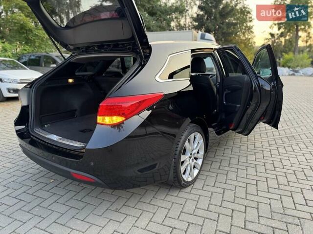 Чорний Хендай і40, об'ємом двигуна 1.7 л та пробігом 214 тис. км за 8999 $, фото 30 на Automoto.ua