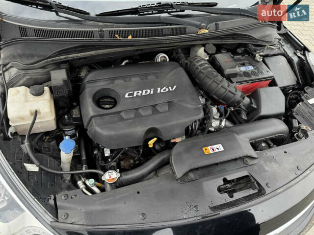 Чорний Хендай і40, об'ємом двигуна 1.69 л та пробігом 198 тис. км за 9300 $, фото 10 на Automoto.ua