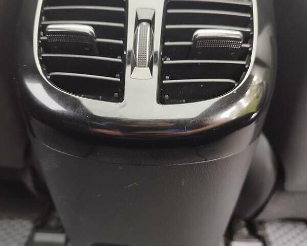 Черный Хендай и40, объемом двигателя 1.7 л и пробегом 213 тыс. км за 11700 $, фото 63 на Automoto.ua