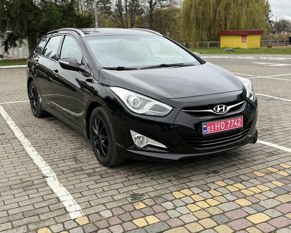 Черный Хендай и40, объемом двигателя 1.7 л и пробегом 197 тыс. км за 11000 $, фото 3 на Automoto.ua