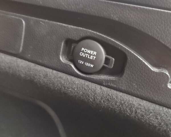 Черный Хендай и40, объемом двигателя 1.7 л и пробегом 213 тыс. км за 11700 $, фото 33 на Automoto.ua