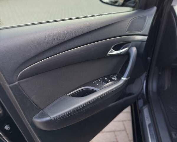 Чорний Хендай і40, об'ємом двигуна 1.7 л та пробігом 214 тис. км за 8999 $, фото 35 на Automoto.ua