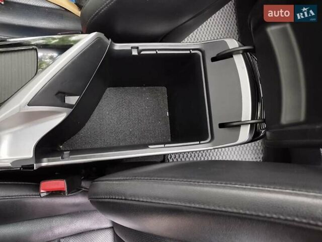 Черный Хендай и40, объемом двигателя 1.7 л и пробегом 213 тыс. км за 11700 $, фото 47 на Automoto.ua