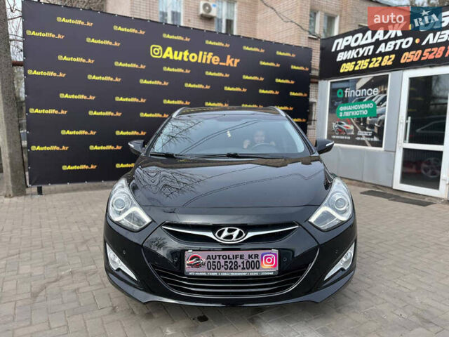 Черный Хендай и40, объемом двигателя 1.7 л и пробегом 182 тыс. км за 9500 $, фото 2 на Automoto.ua