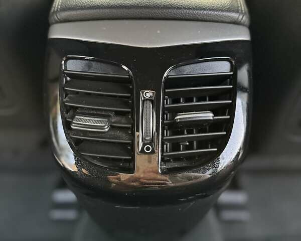 Чорний Хендай і40, об'ємом двигуна 1.7 л та пробігом 214 тис. км за 8999 $, фото 59 на Automoto.ua