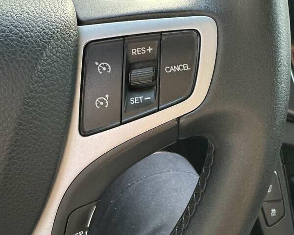 Чорний Хендай і40, об'ємом двигуна 1.7 л та пробігом 214 тис. км за 8999 $, фото 46 на Automoto.ua