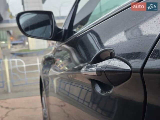 Черный Хендай и40, объемом двигателя 1.7 л и пробегом 202 тыс. км за 10700 $, фото 25 на Automoto.ua