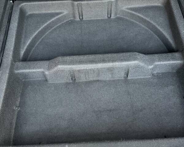 Чорний Хендай і40, об'ємом двигуна 1.7 л та пробігом 214 тис. км за 8999 $, фото 53 на Automoto.ua