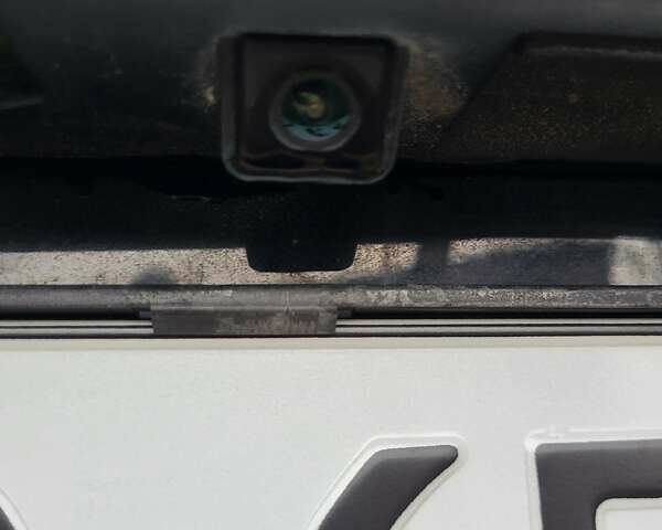 Черный Хендай и40, объемом двигателя 1.69 л и пробегом 245 тыс. км за 8800 $, фото 16 на Automoto.ua