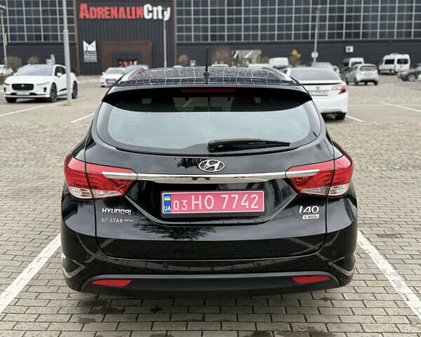 Черный Хендай и40, объемом двигателя 1.7 л и пробегом 197 тыс. км за 11000 $, фото 7 на Automoto.ua