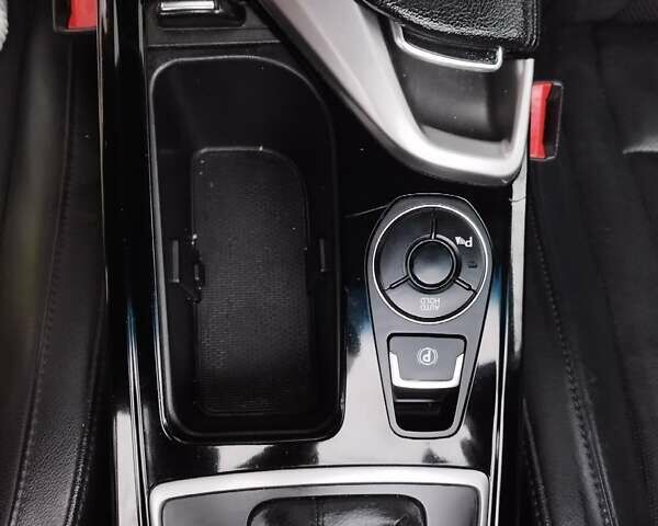 Черный Хендай и40, объемом двигателя 1.7 л и пробегом 213 тыс. км за 11700 $, фото 41 на Automoto.ua