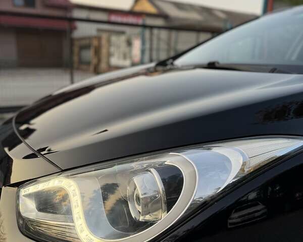 Чорний Хендай і40, об'ємом двигуна 1.7 л та пробігом 214 тис. км за 8999 $, фото 9 на Automoto.ua