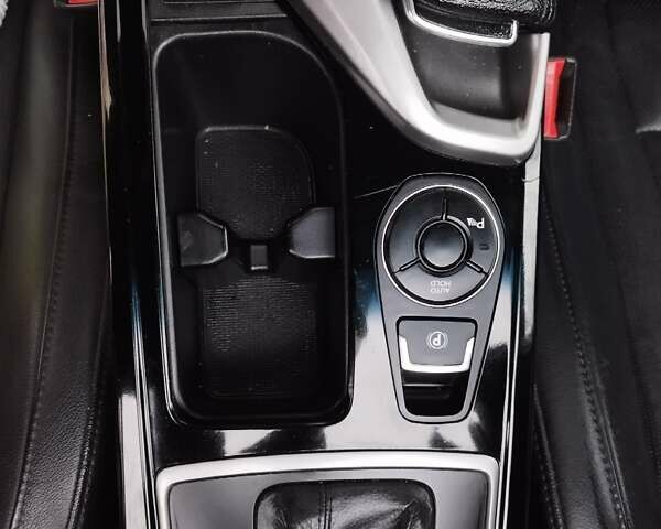 Черный Хендай и40, объемом двигателя 1.7 л и пробегом 213 тыс. км за 11700 $, фото 42 на Automoto.ua