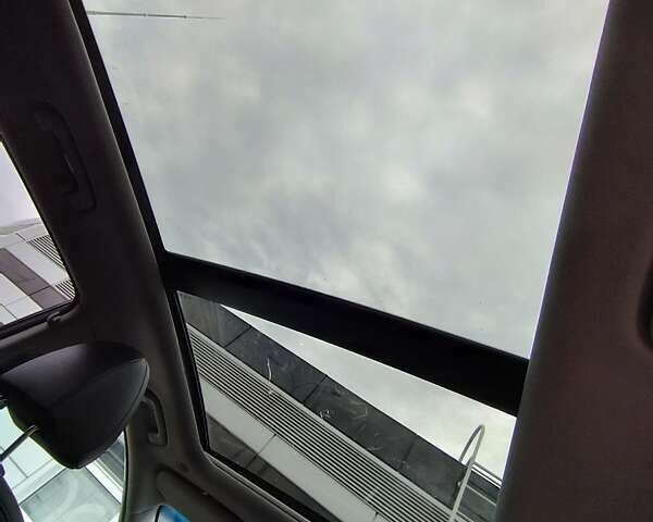 Черный Хендай и40, объемом двигателя 1.7 л и пробегом 213 тыс. км за 11700 $, фото 51 на Automoto.ua