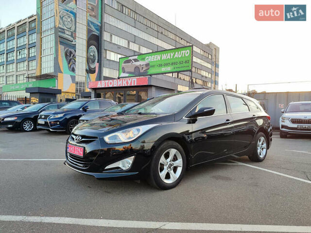 Черный Хендай и40, объемом двигателя 1.7 л и пробегом 165 тыс. км за 13900 $, фото 2 на Automoto.ua