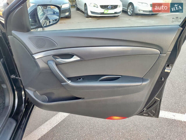 Черный Хендай и40, объемом двигателя 1.7 л и пробегом 165 тыс. км за 13900 $, фото 19 на Automoto.ua