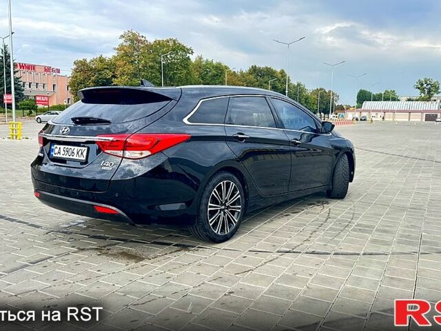 Черный Хендай и40, объемом двигателя 1.7 л и пробегом 207 тыс. км за 13500 $, фото 3 на Automoto.ua