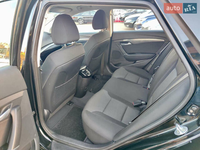 Черный Хендай и40, объемом двигателя 1.7 л и пробегом 165 тыс. км за 13900 $, фото 15 на Automoto.ua