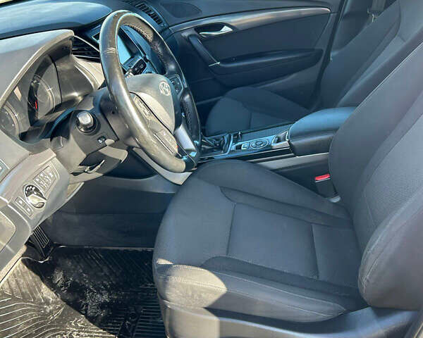 Чорний Хендай і40, об'ємом двигуна 1.7 л та пробігом 250 тис. км за 9550 $, фото 6 на Automoto.ua