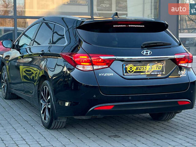 Черный Хендай и40, объемом двигателя 1.6 л и пробегом 318 тыс. км за 11700 $, фото 4 на Automoto.ua