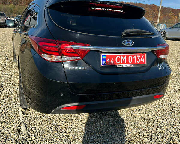 Чорний Хендай і40, об'ємом двигуна 1.7 л та пробігом 250 тис. км за 9550 $, фото 3 на Automoto.ua