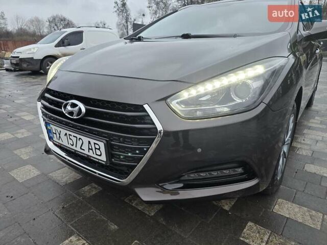 Коричневый Хендай и40, объемом двигателя 1.69 л и пробегом 321 тыс. км за 12200 $, фото 25 на Automoto.ua