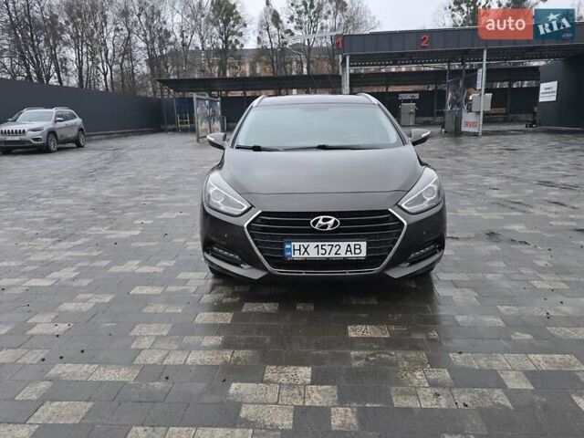 Коричневый Хендай и40, объемом двигателя 1.69 л и пробегом 321 тыс. км за 12200 $, фото 21 на Automoto.ua