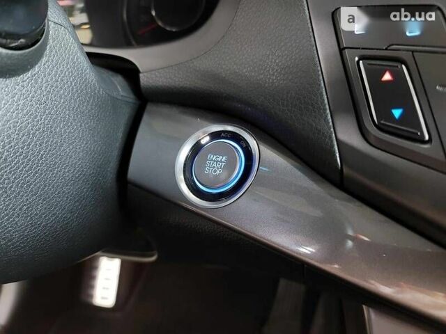 Хендай и40, объемом двигателя 1.7 л и пробегом 150 тыс. км за 16900 $, фото 14 на Automoto.ua