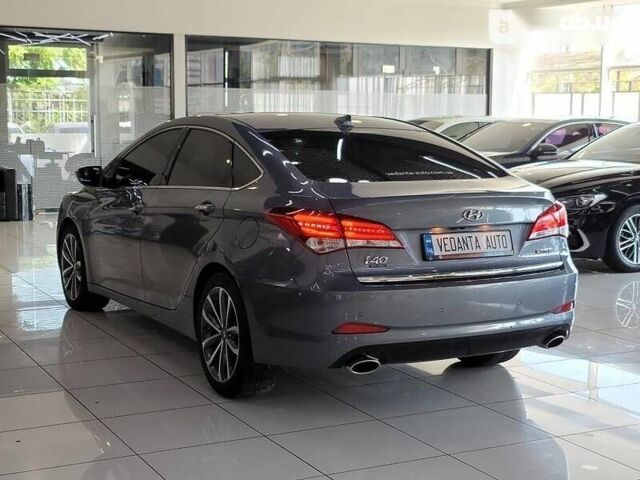 Хендай и40, объемом двигателя 1.7 л и пробегом 150 тыс. км за 16900 $, фото 5 на Automoto.ua
