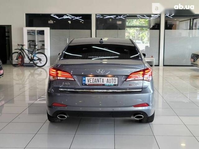 Хендай и40, объемом двигателя 1.7 л и пробегом 150 тыс. км за 16900 $, фото 4 на Automoto.ua