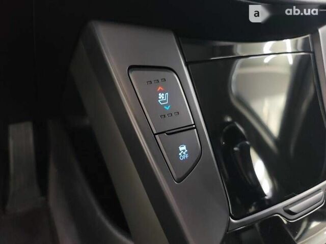 Хендай и40, объемом двигателя 1.7 л и пробегом 150 тыс. км за 16900 $, фото 16 на Automoto.ua
