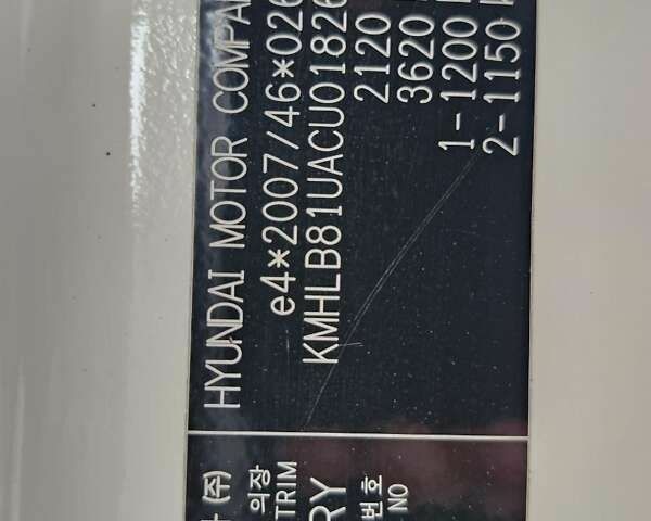 Хендай і40, об'ємом двигуна 1.7 л та пробігом 245 тис. км за 6999 $, фото 8 на Automoto.ua