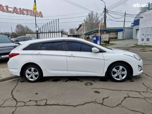 Хендай і40, об'ємом двигуна 1.7 л та пробігом 245 тис. км за 6999 $, фото 3 на Automoto.ua