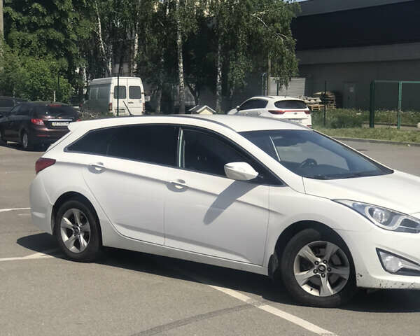 Хендай і40, об'ємом двигуна 1.7 л та пробігом 230 тис. км за 7500 $, фото 8 на Automoto.ua