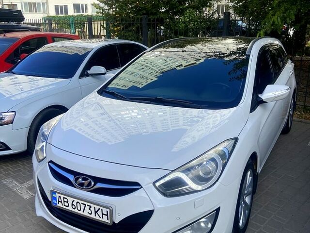 Хендай і40, об'ємом двигуна 1.7 л та пробігом 1 тис. км за 12500 $, фото 4 на Automoto.ua