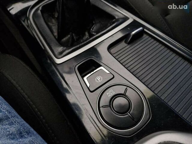 Хендай і40, об'ємом двигуна 1.7 л та пробігом 245 тис. км за 6999 $, фото 26 на Automoto.ua