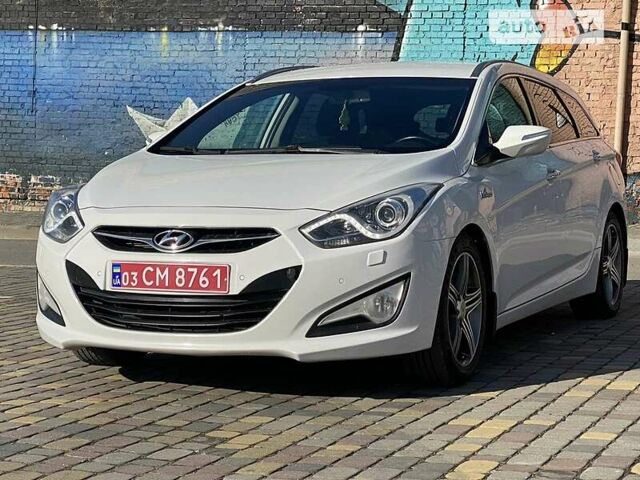 Хендай и40, объемом двигателя 1.7 л и пробегом 226 тыс. км за 8800 $, фото 1 на Automoto.ua