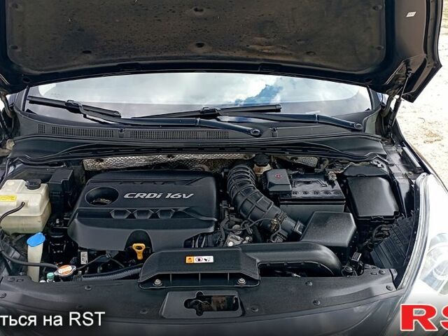 Хендай и40, объемом двигателя 17 л и пробегом 181 тыс. км за 10500 $, фото 4 на Automoto.ua