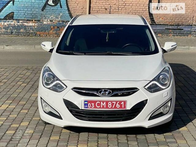 Хендай и40, объемом двигателя 1.7 л и пробегом 226 тыс. км за 8800 $, фото 3 на Automoto.ua