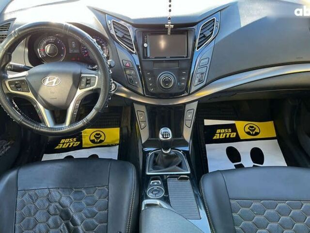 Хендай и40, объемом двигателя 1.7 л и пробегом 180 тыс. км за 10300 $, фото 23 на Automoto.ua