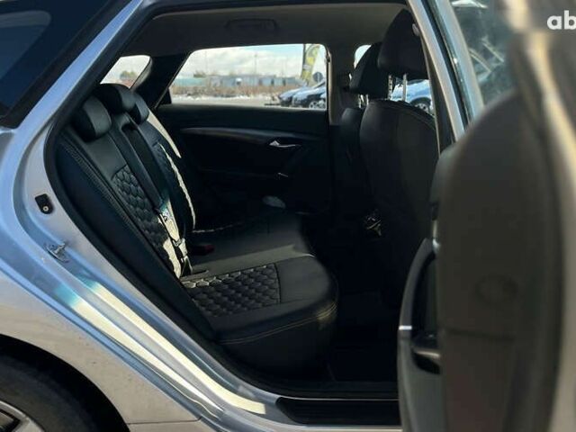 Хендай и40, объемом двигателя 1.7 л и пробегом 180 тыс. км за 10300 $, фото 28 на Automoto.ua