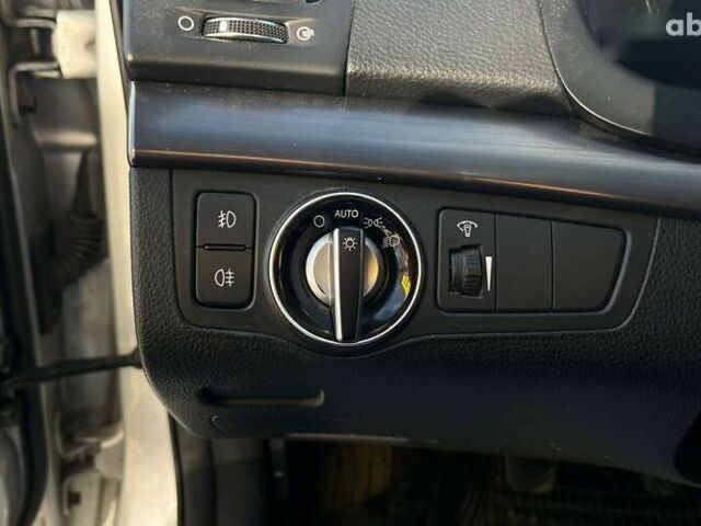 Хендай и40, объемом двигателя 1.7 л и пробегом 180 тыс. км за 10300 $, фото 10 на Automoto.ua