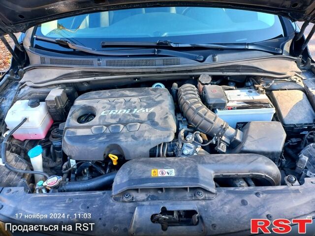 Хендай и40, объемом двигателя 17 л и пробегом 128 тыс. км за 8900 $, фото 4 на Automoto.ua