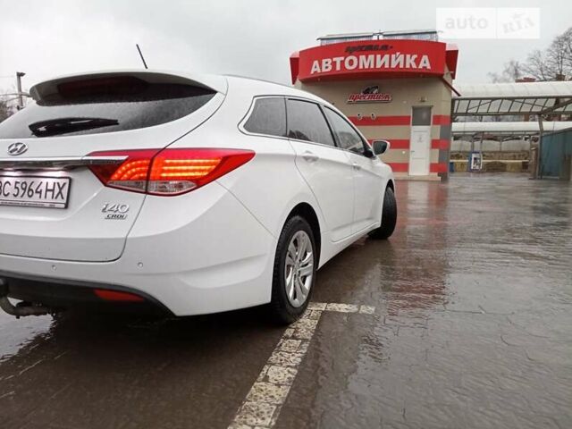 Хендай і40, об'ємом двигуна 1.7 л та пробігом 229 тис. км за 9900 $, фото 2 на Automoto.ua