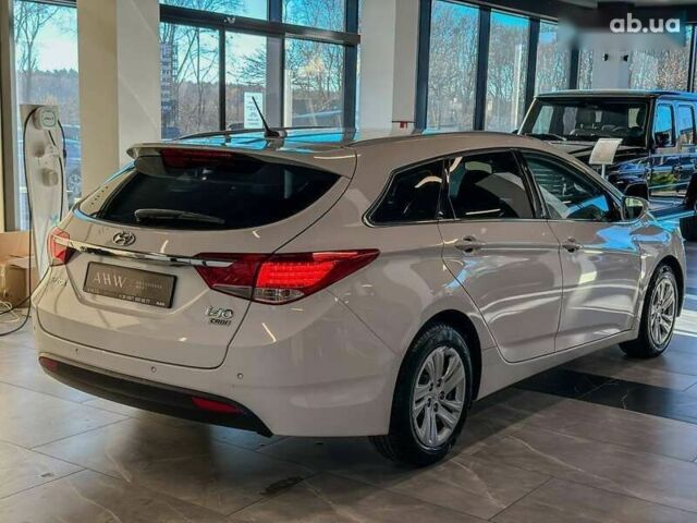 Хендай і40, об'ємом двигуна 1.7 л та пробігом 288 тис. км за 9300 $, фото 28 на Automoto.ua