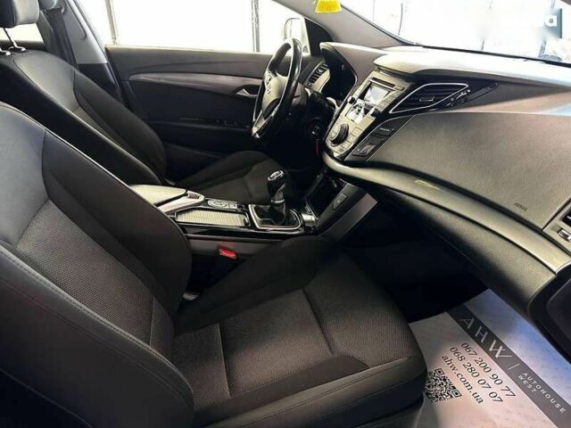 Хендай и40, объемом двигателя 0 л и пробегом 288 тыс. км за 9300 $, фото 28 на Automoto.ua