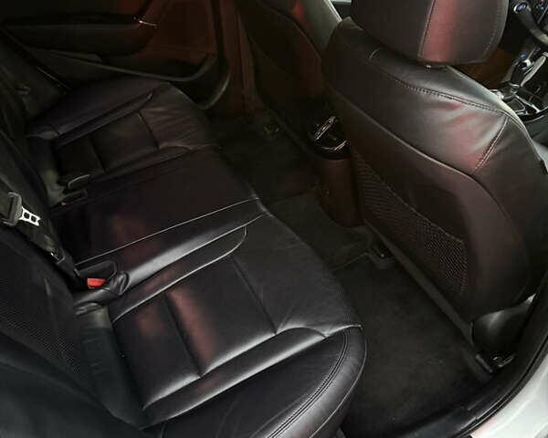 Сірий Хендай і40, об'ємом двигуна 1.69 л та пробігом 150 тис. км за 8100 $, фото 12 на Automoto.ua