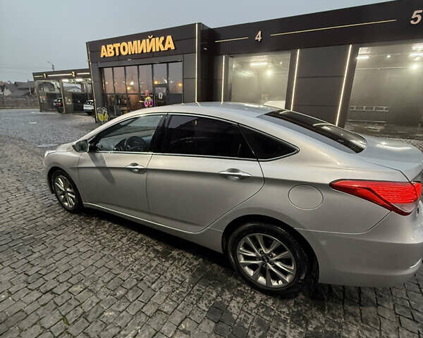 Сірий Хендай і40, об'ємом двигуна 1.69 л та пробігом 150 тис. км за 8100 $, фото 23 на Automoto.ua