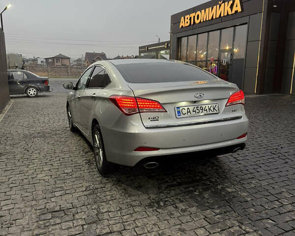 Сірий Хендай і40, об'ємом двигуна 1.69 л та пробігом 150 тис. км за 8100 $, фото 4 на Automoto.ua