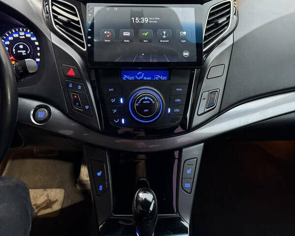 Сірий Хендай і40, об'ємом двигуна 1.69 л та пробігом 150 тис. км за 8100 $, фото 20 на Automoto.ua